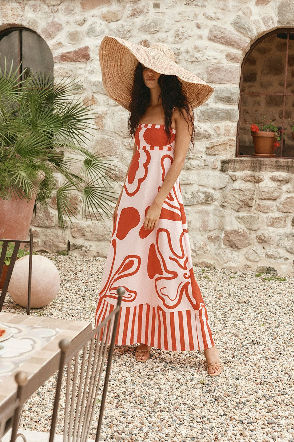 Pink maxi dress, detail view